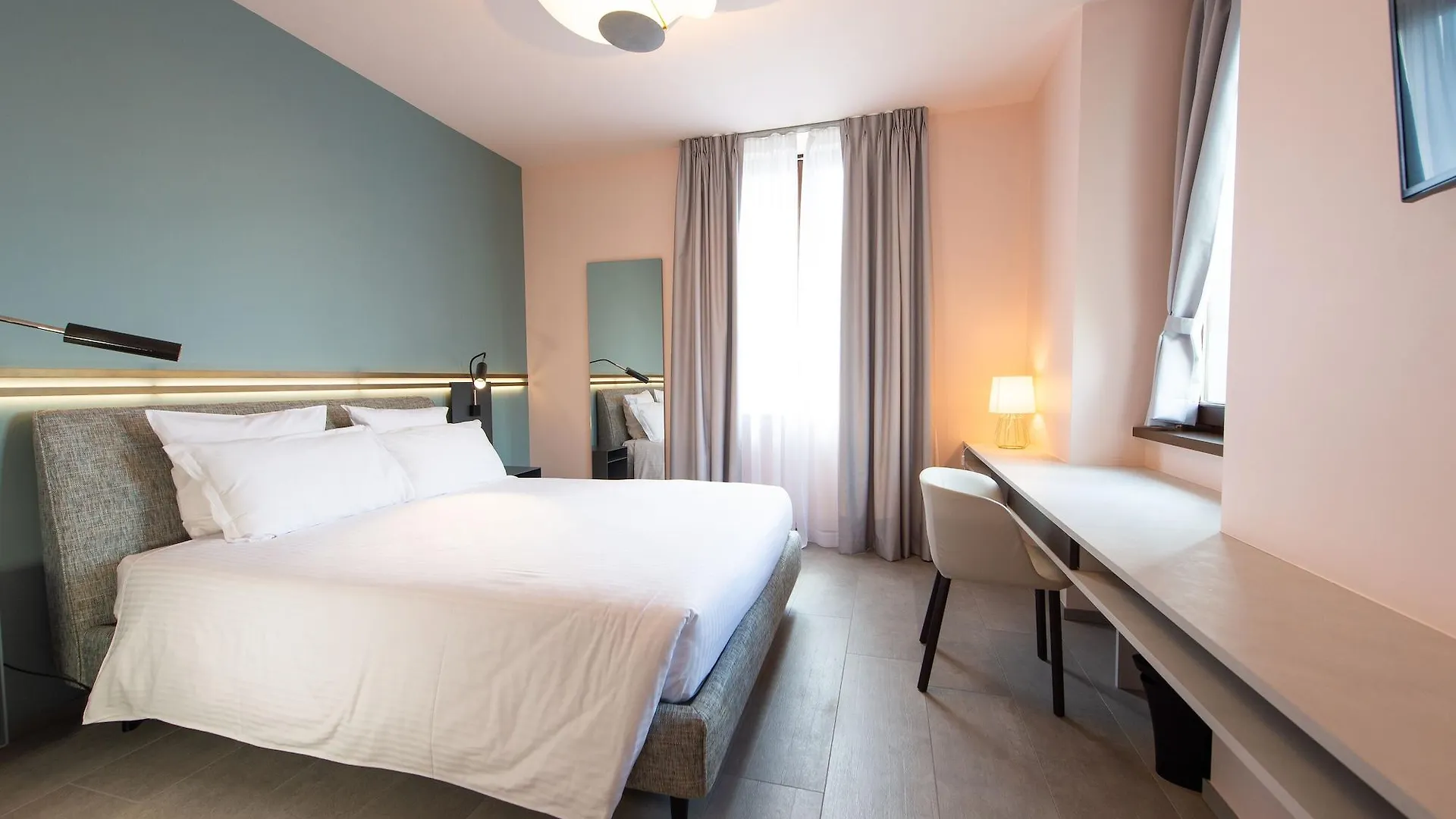 Le Funi Hotel Бергамо