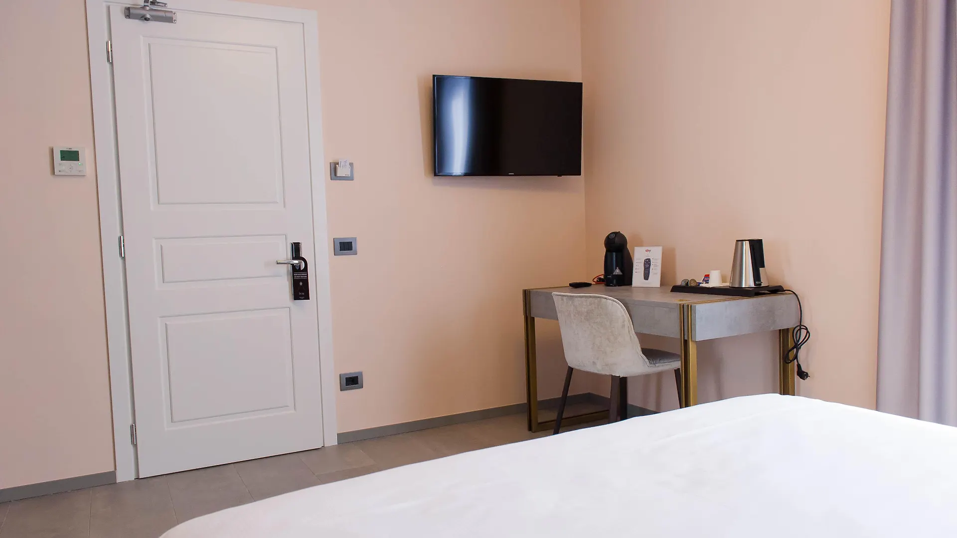 Le Funi Hotel Бергамо