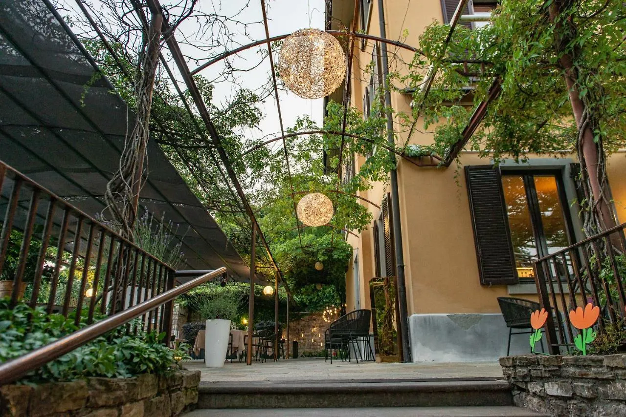 Le Funi Hotel Бергамо